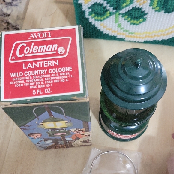 AVON- Coleman Lantern Wild Country Col. - Picture 4 of 8